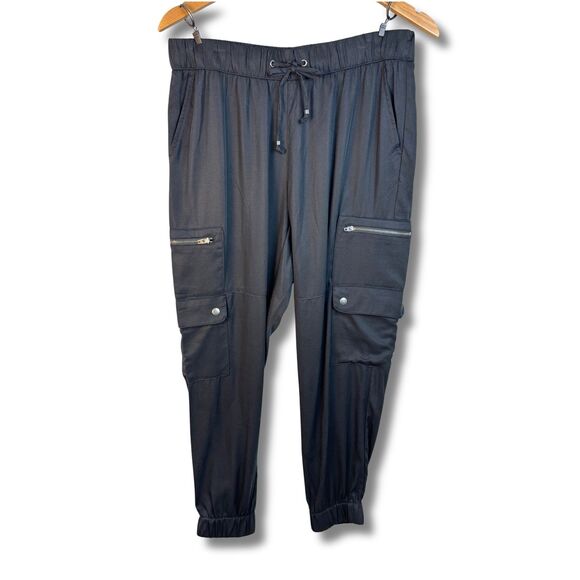 Banana Republic Cargo Jogger Pants Womens Petite Medium Black Soft Tencel - Picture 2 of 13